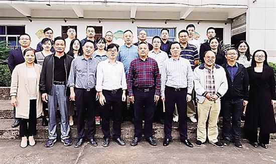 小学办学新理念，友情种子在校园里生根发芽，共创和谐校园文化环境