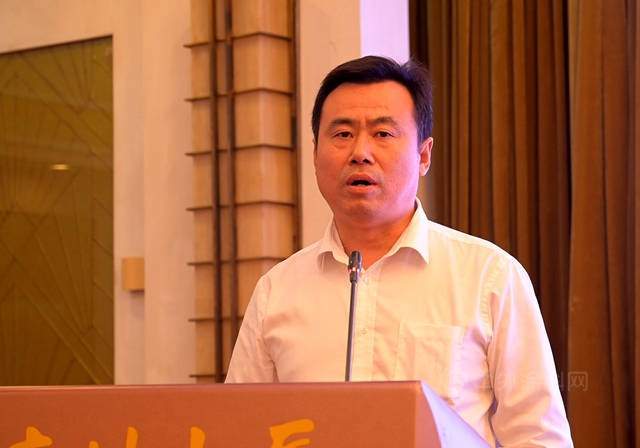 杨栩演员力荐的高科技产品，未来生活体验新纪元开启